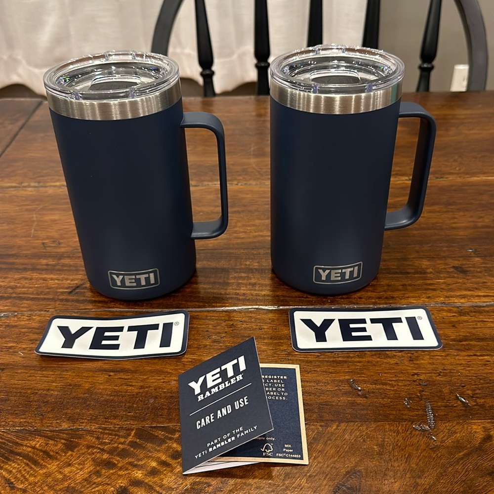 💙 NWT YETI Navy Rambler 24 oz Magslider